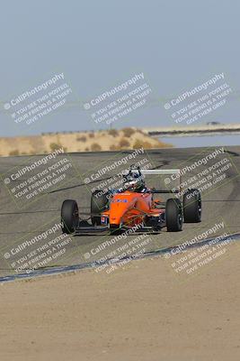 media/Oct-30-2022-CalClub SCCA (Sun) [[310aff4a96]]/Race Group 2/Race (Grapevine)/